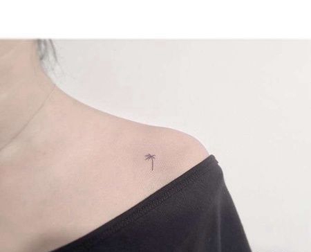 小清晰锁骨椰子树纹身图案