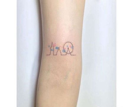 小清新大臂建筑纹身图案