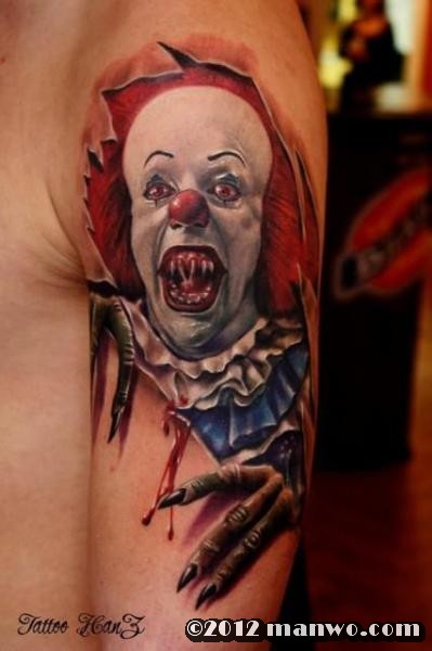 非常独特的小丑纹身
