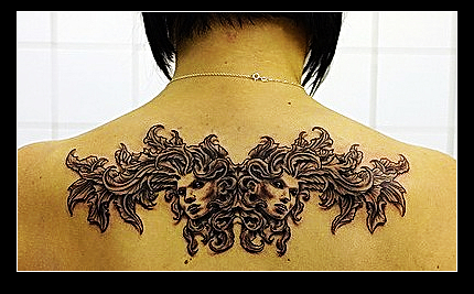 后肩背图腾纹身图案