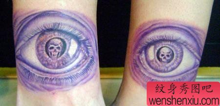 纹身520图库:情侣手腕眼睛骷髅纹身图案