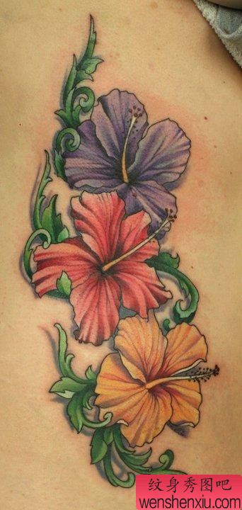 刺青:彩色花卉刺青图案图片