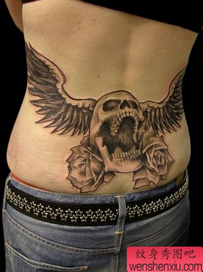 腰部翅膀骷髅纹身图案
