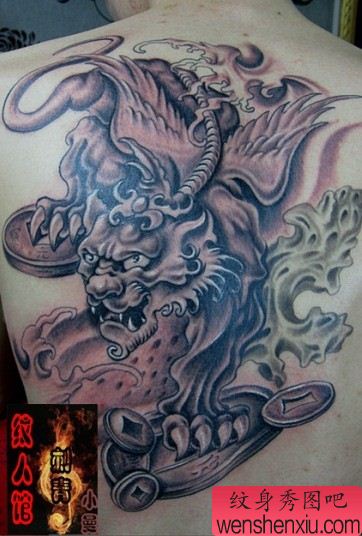 背部鬼头纹身图案