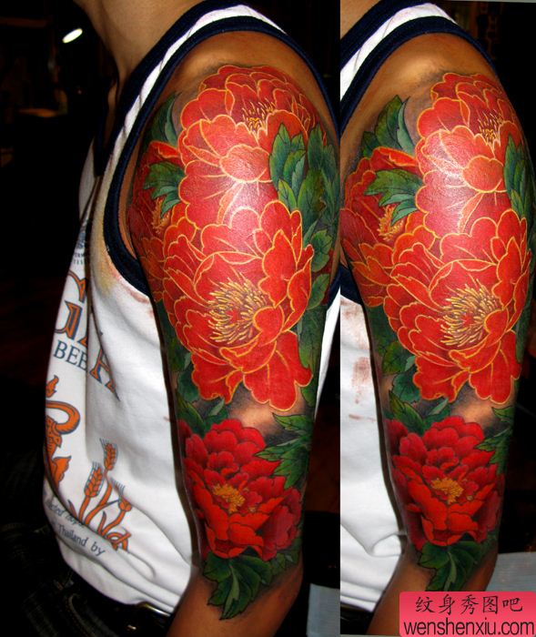 大臂牡丹纹身图案