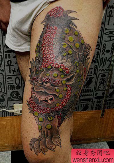 纹身520图库:腿部唐狮子刺青图案图片