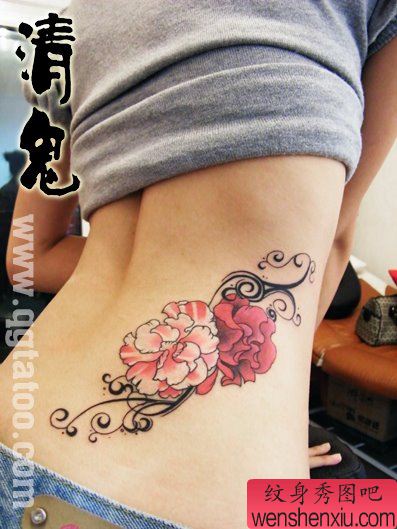 美女人感腰部花藤纹身图案