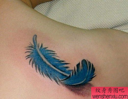 羽毛纹身图案