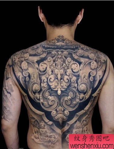 满背纹身图案