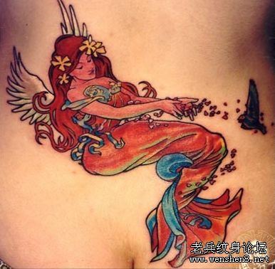 女人纹身图案:美女腹部蝴蝶天使纹身图案图片(经典)