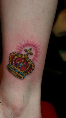 纹身图案:超赞帅气的皇冠纹身图案图片