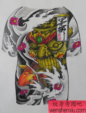 满背纹身图案:彩色满背嘎巴拉鲤鱼纹身图案纹身图片