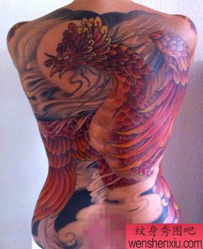 凤凰纹身图案:满背彩色凤凰纹身图案