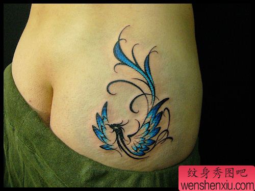 臀部纹身图案:臀部彩色图腾凤凰纹身图案