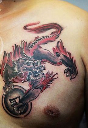 貔貅纹身图案:胸部貔貅纹身图案