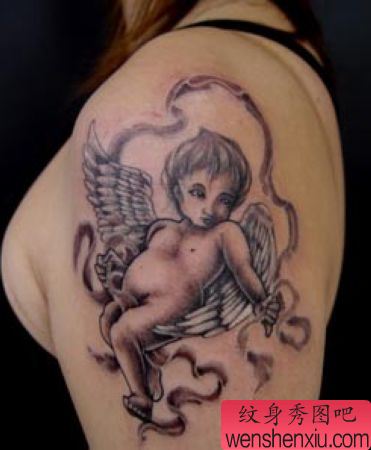 天使纹身图案:手臂爱神丘比特纹身图案