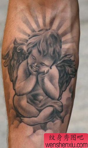 天使纹身图案:手臂可爱天使丘比特纹身图案