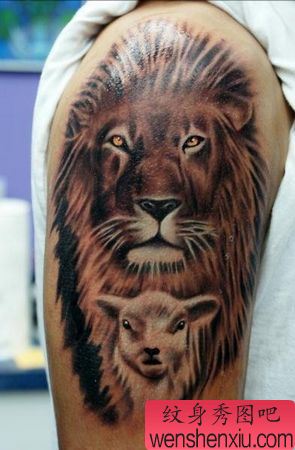 狮子纹身图案:经典流行手臂狮子头纹身图案