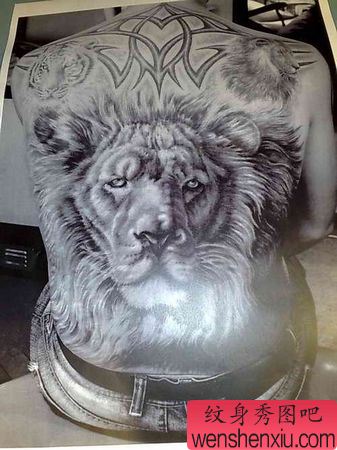 狮子纹身图案:满背狮子狮子头纹身图案