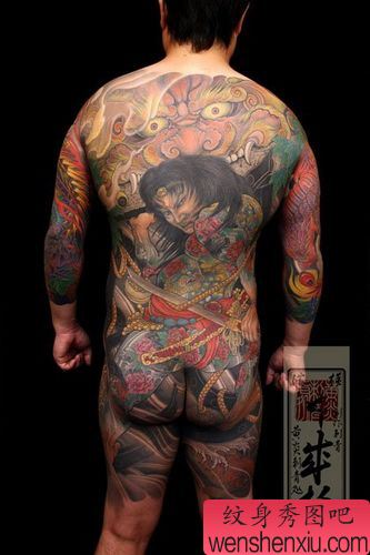 霸气的满背日本武士纹身图案