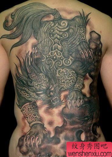 男性纹身图案:满背神兽貔貅纹身图案