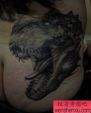 臀部纹身图案:臀部恐龙霸王龙纹身图案