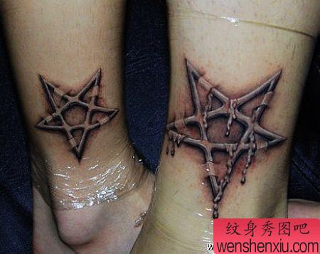 腿部撕皮情侣五芒星纹身图案