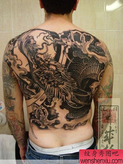 纹身纹身师作品背部龙纹身作品