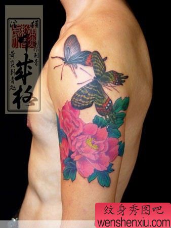手臂彩色牡丹蝴蝶纹身—日本黄炎纹身作品