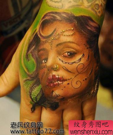 手背3D彩色美女肖像纹身图案