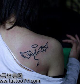 流行唯美的图腾翅膀纹身图案