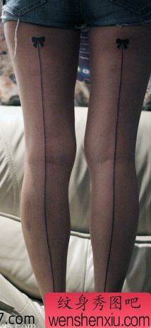 腿部图腾蝴蝶结纹身图案