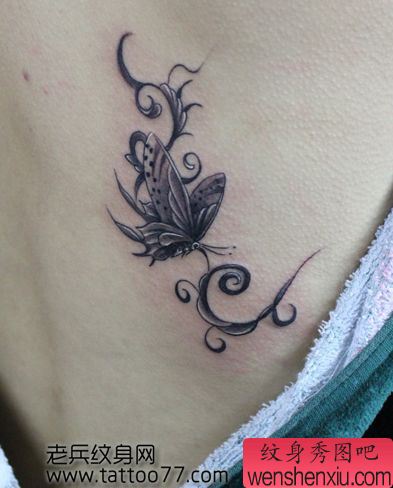 美女背部好看蝴蝶藤蔓纹身图案