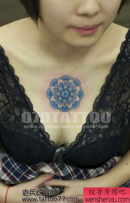 美女胸部流行好看的图腾纹身图案
