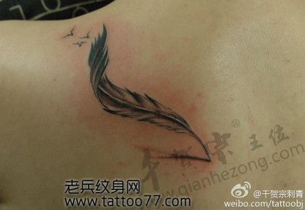 好看时尚的羽毛大雁纹身图案