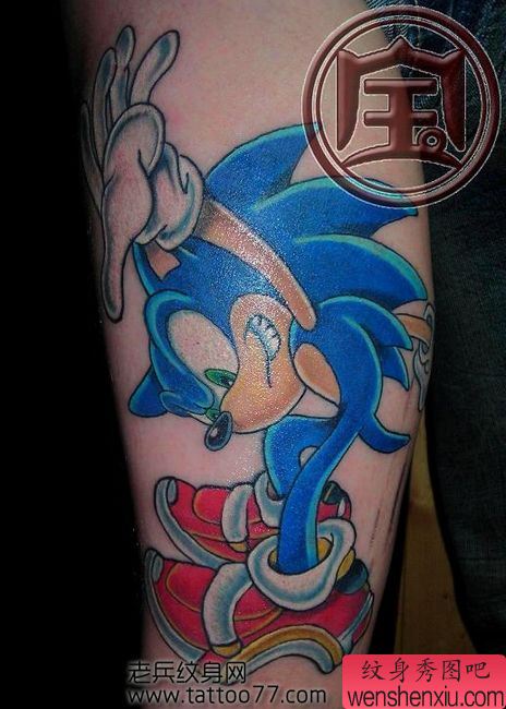 腿部卡通洛克人纹身图案