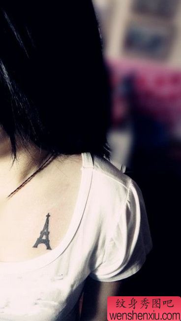 美女胸部图腾巴黎铁塔纹身图案