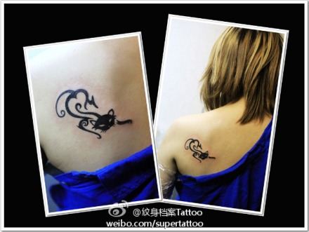 女孩子肩背好看时尚的图腾猫咪纹身图案