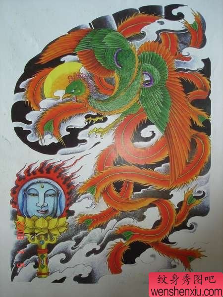 一副华丽的彩色凤凰半胛纹身手稿图