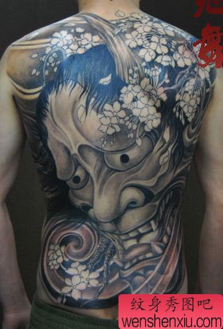 霸气的满背般若纹身图案