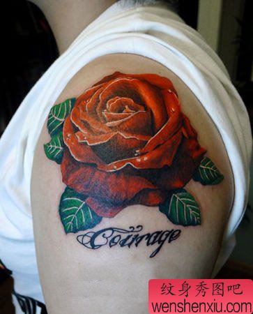 手臂好看的彩色玫瑰花纹身图案
