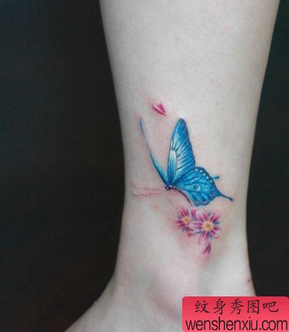女生腿部好看的蝴蝶鱼樱花纹身图案