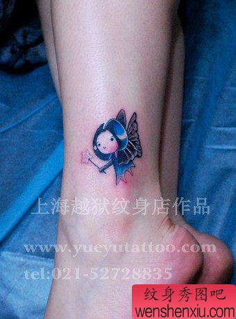 女生腿部很萌的小天使纹身图案