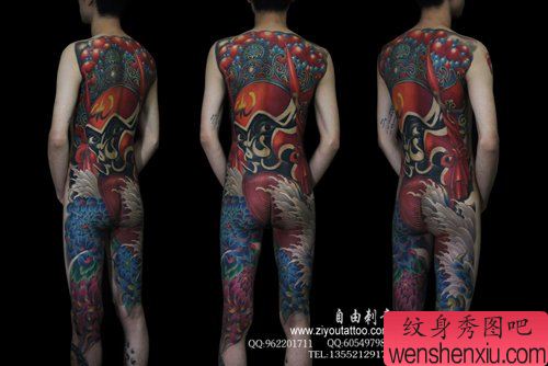 超帅的满背脸谱纹身图案