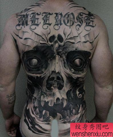 男性满背超酷的黑灰骷髅纹身图案