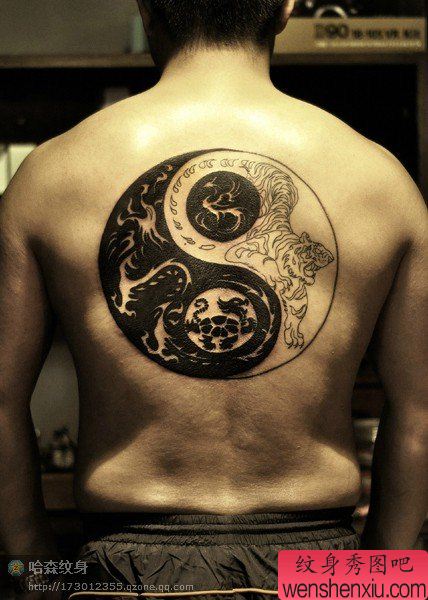 男性背部四神兽青龙玄武朱雀白虎纹身图案