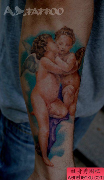 手臂可爱漂亮的彩色小天使丘比特纹身图案