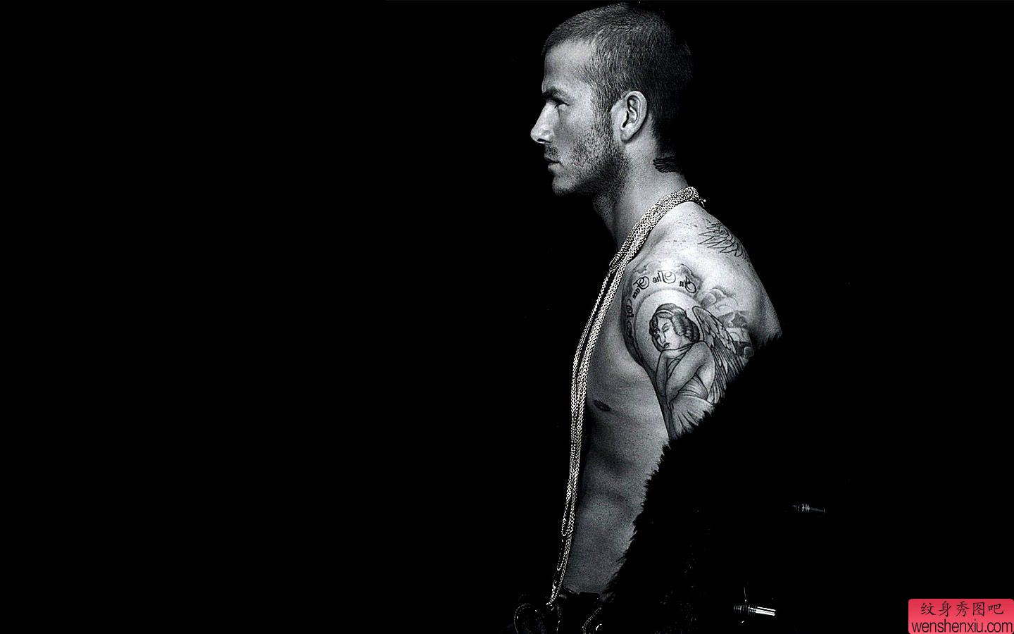 2014年高清纹身壁纸桌面下载贝克汉姆手臂纹身壁纸图片