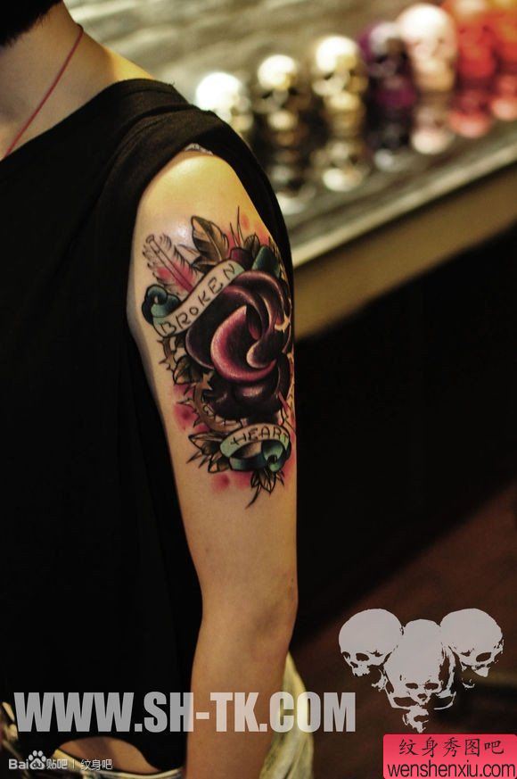 胳膊欧式花纹身图案