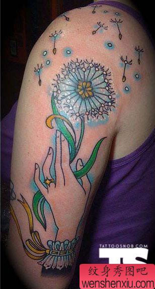 胳膊创意素手蒲公英文身作品